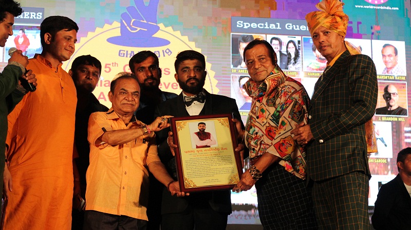  MIHIR BHRAHMBHATT – SOCIAL GENIUS OF THE YEAR