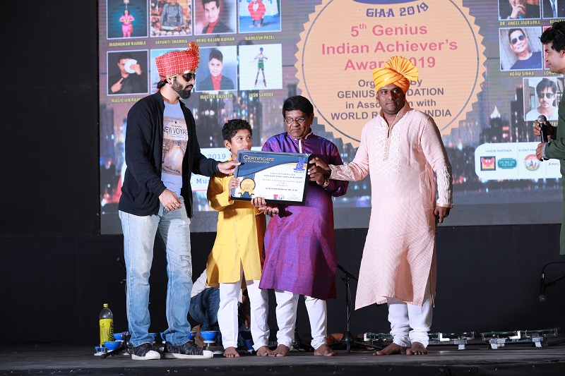 JAYANTIBHAI SHARMA FAMILY – JALTARANG – GENIUS PERFORMER OF THE YEAR
