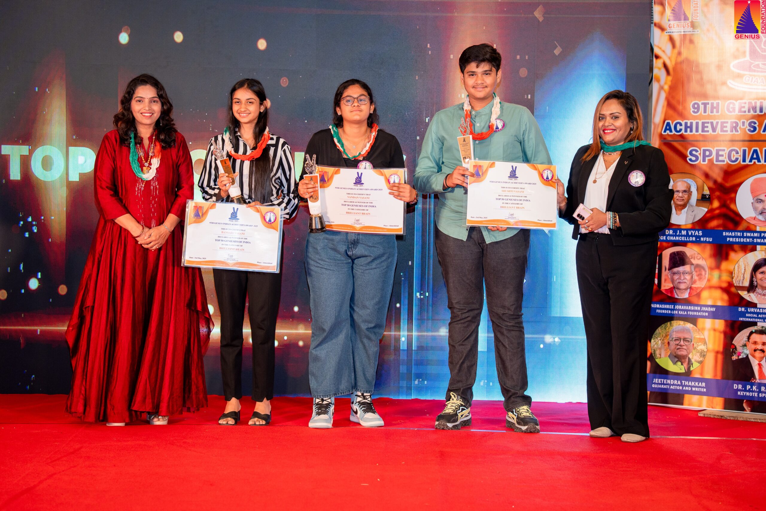  SRUSHTI VASANI, BANSARI VASANI, VANDAN VASANI